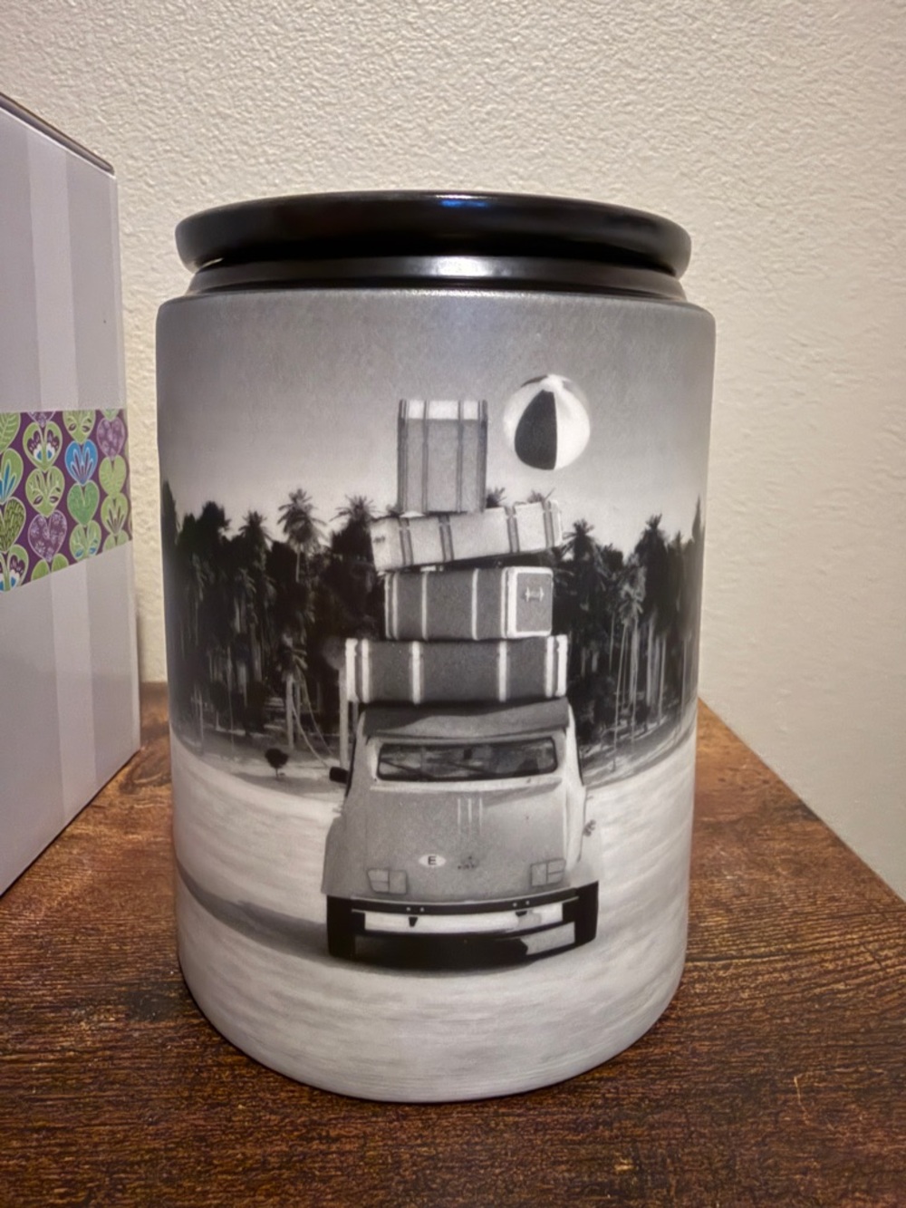 Scentsy pack your bags Warmer